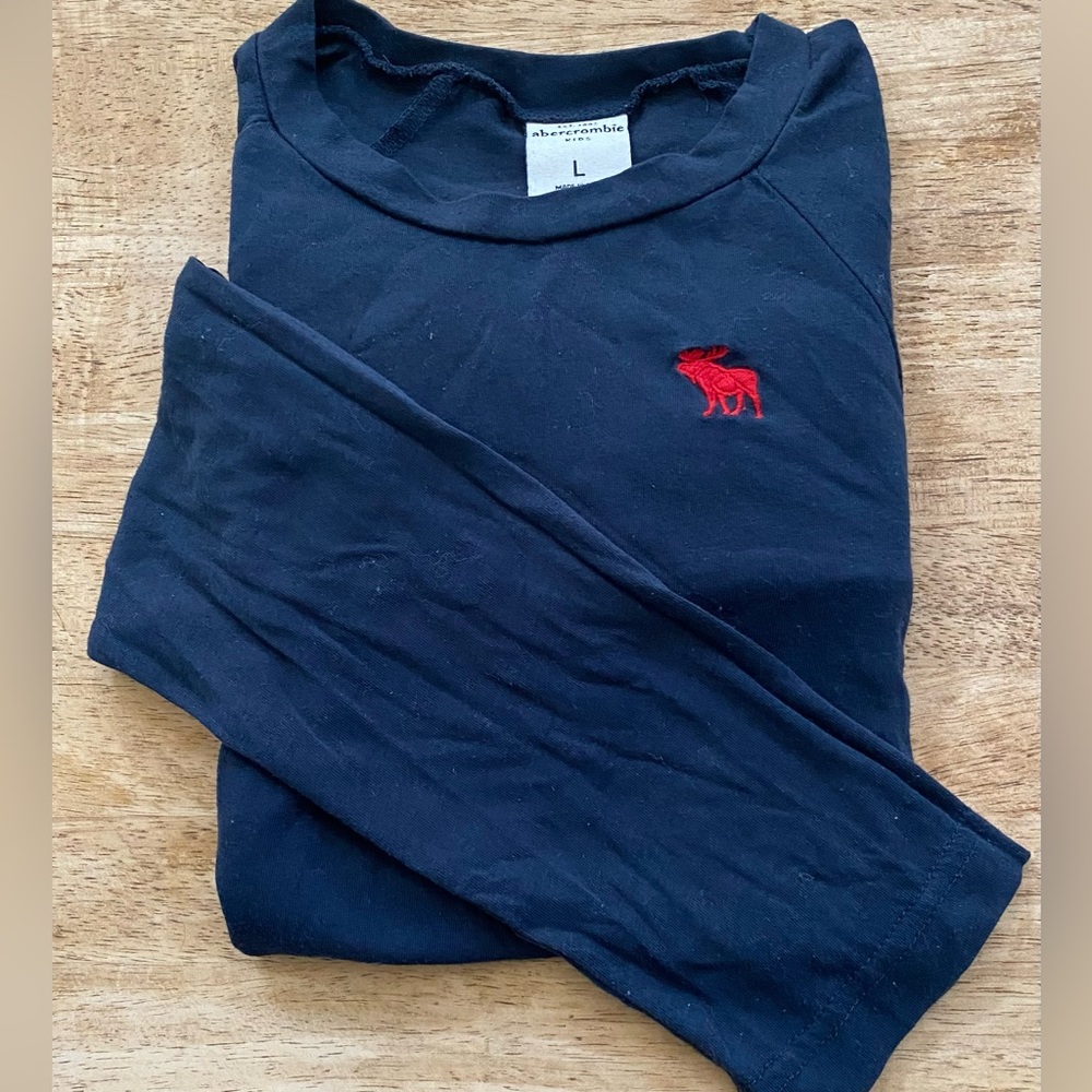 Abercrombie Kids Size Large Navy Long Sleeve Cotton Logo Pullover Shirt‎
